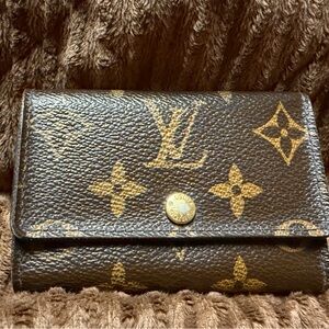 Louis Vuitton Brown Monogram 6 Ring Key Case